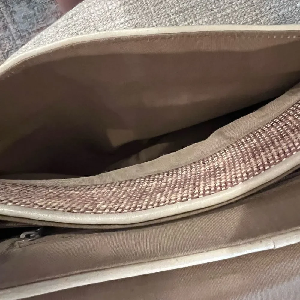 Etienne Aigner vintage crossbody or shoulder bag